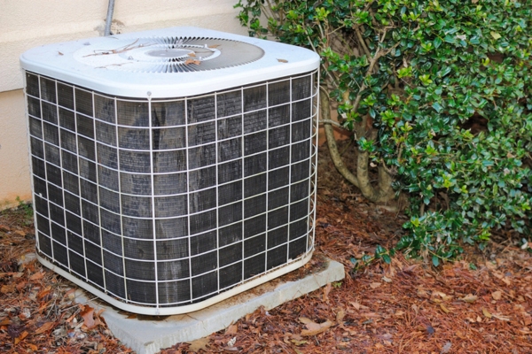 outdoor air conditioner unit depicting frozen AC coils